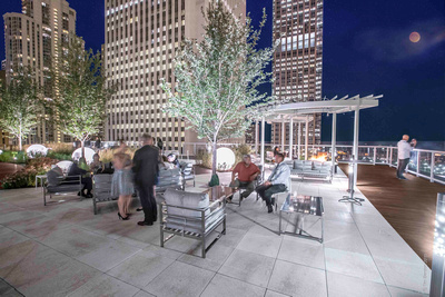 Photography of the Prudential Plaza Roof deck in Chicago by Tim Benson Copyright 2015